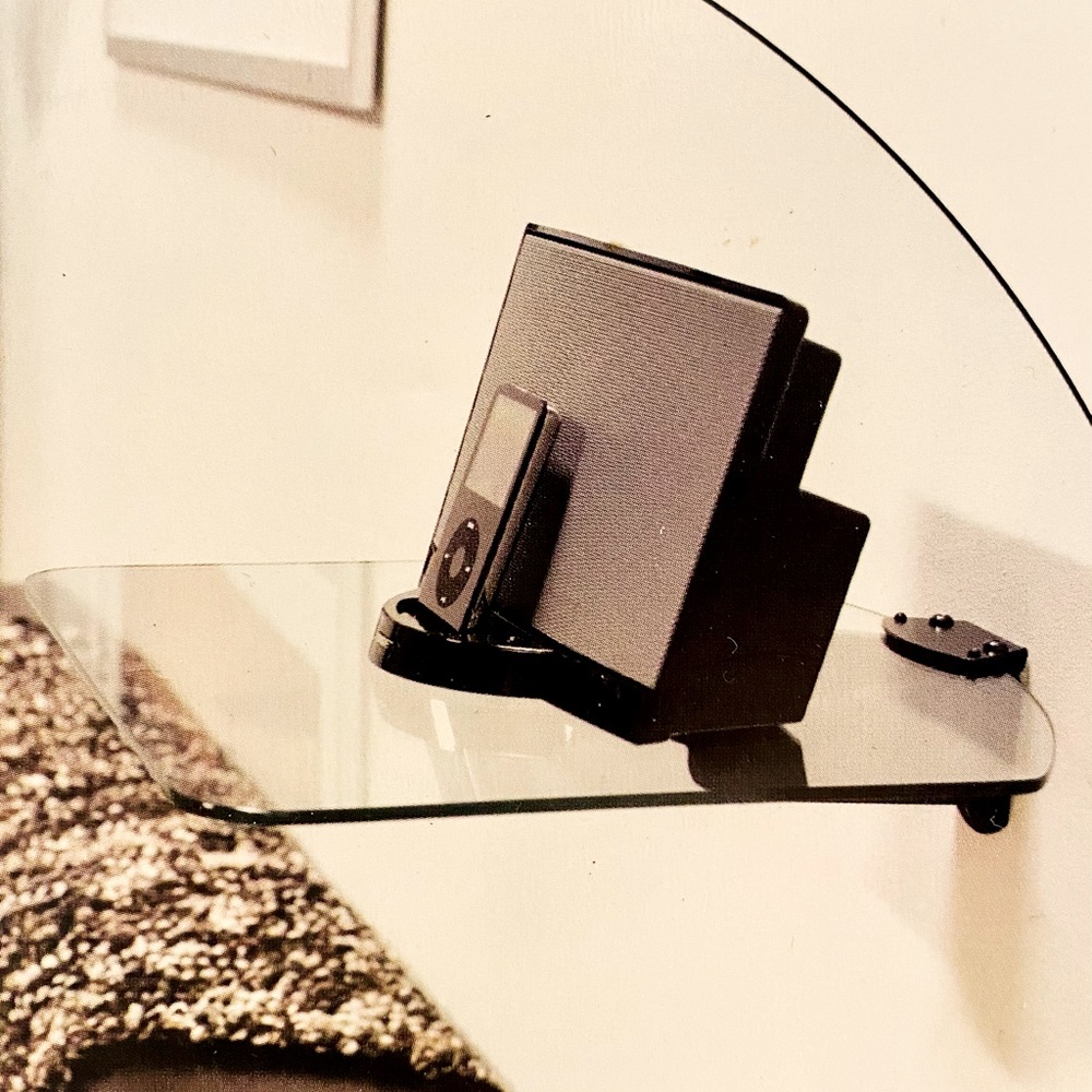 Vantage Point Component Shelf